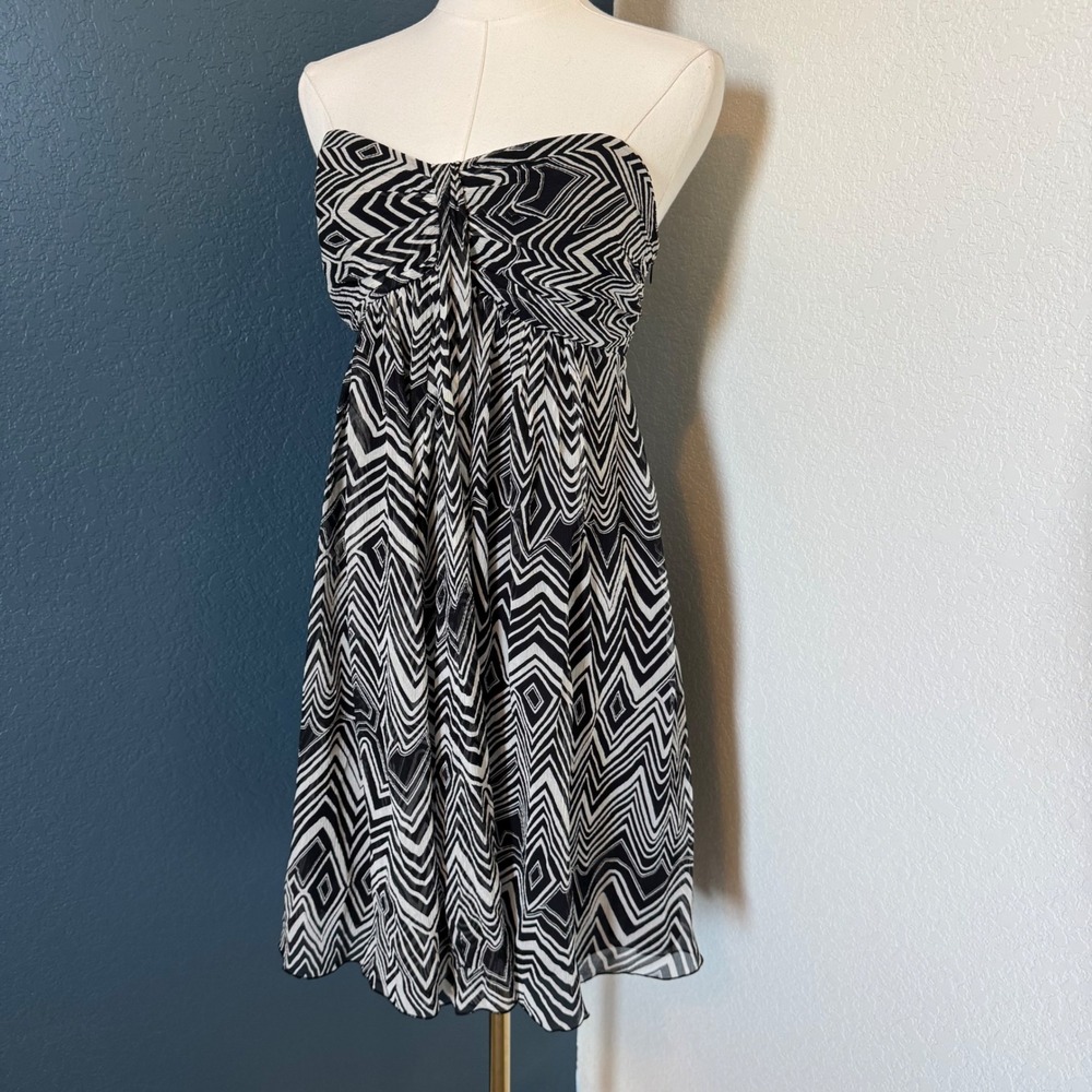 Y2K Express Silk Strapless Chevron Mini Dress Black White, 8